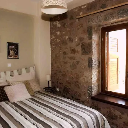 Katsarou Apartments Arachova Extérieur photo