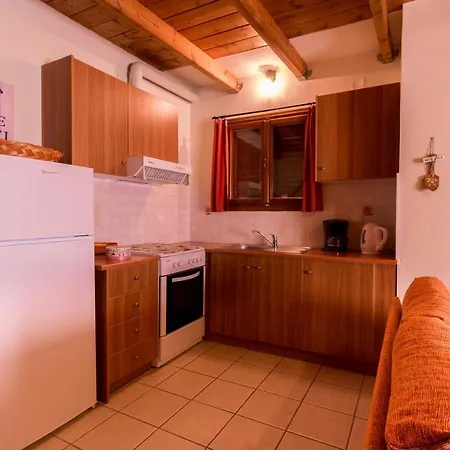 Katsarou Apartments Arachova Extérieur photo