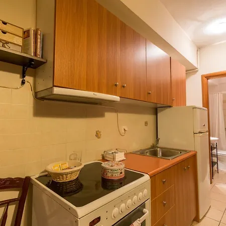 Katsarou Apartments Arachova Extérieur photo
