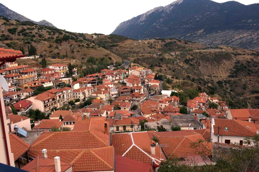 Katsarou * Arachova