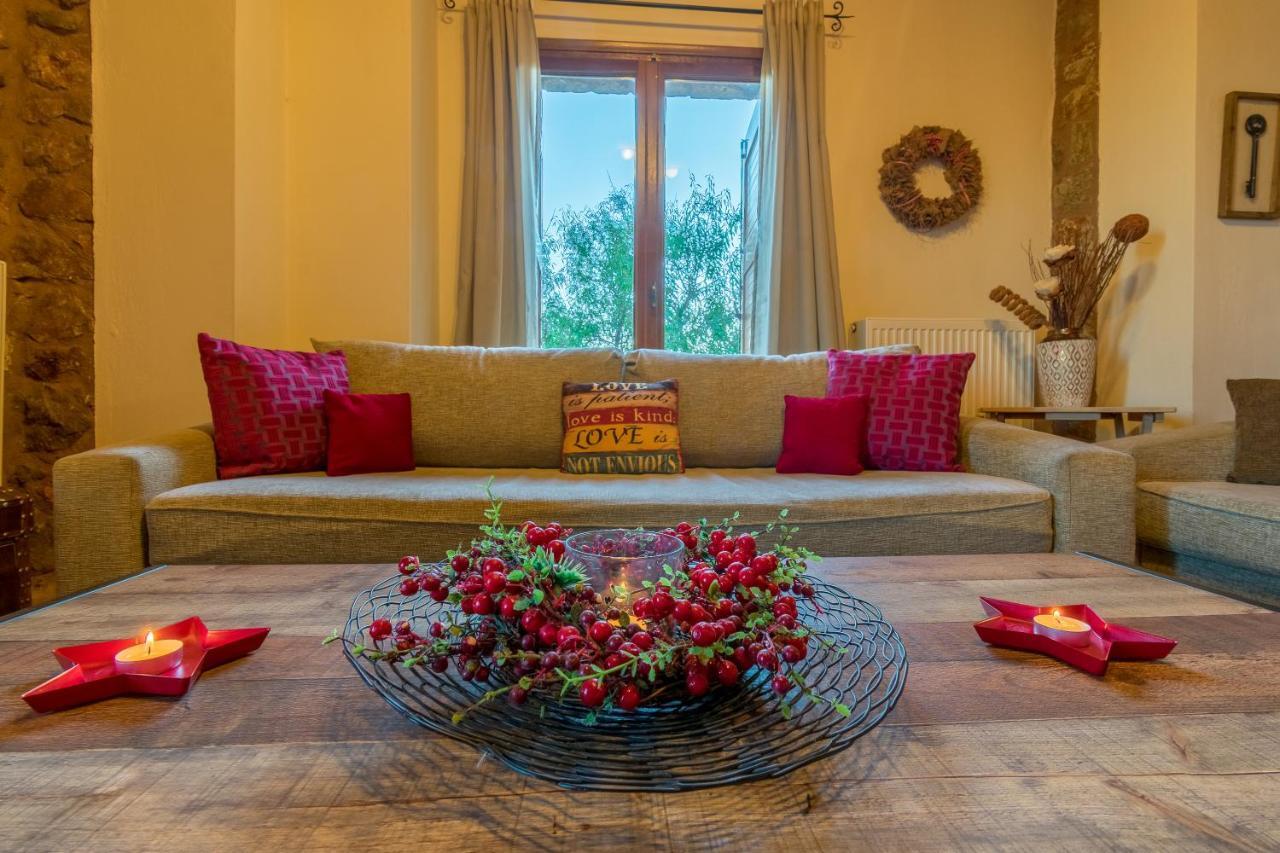 Katsarou Apartment
