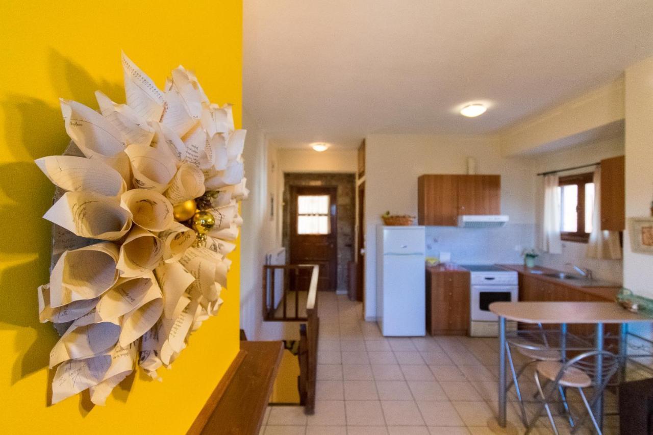 Katsarou Apartment