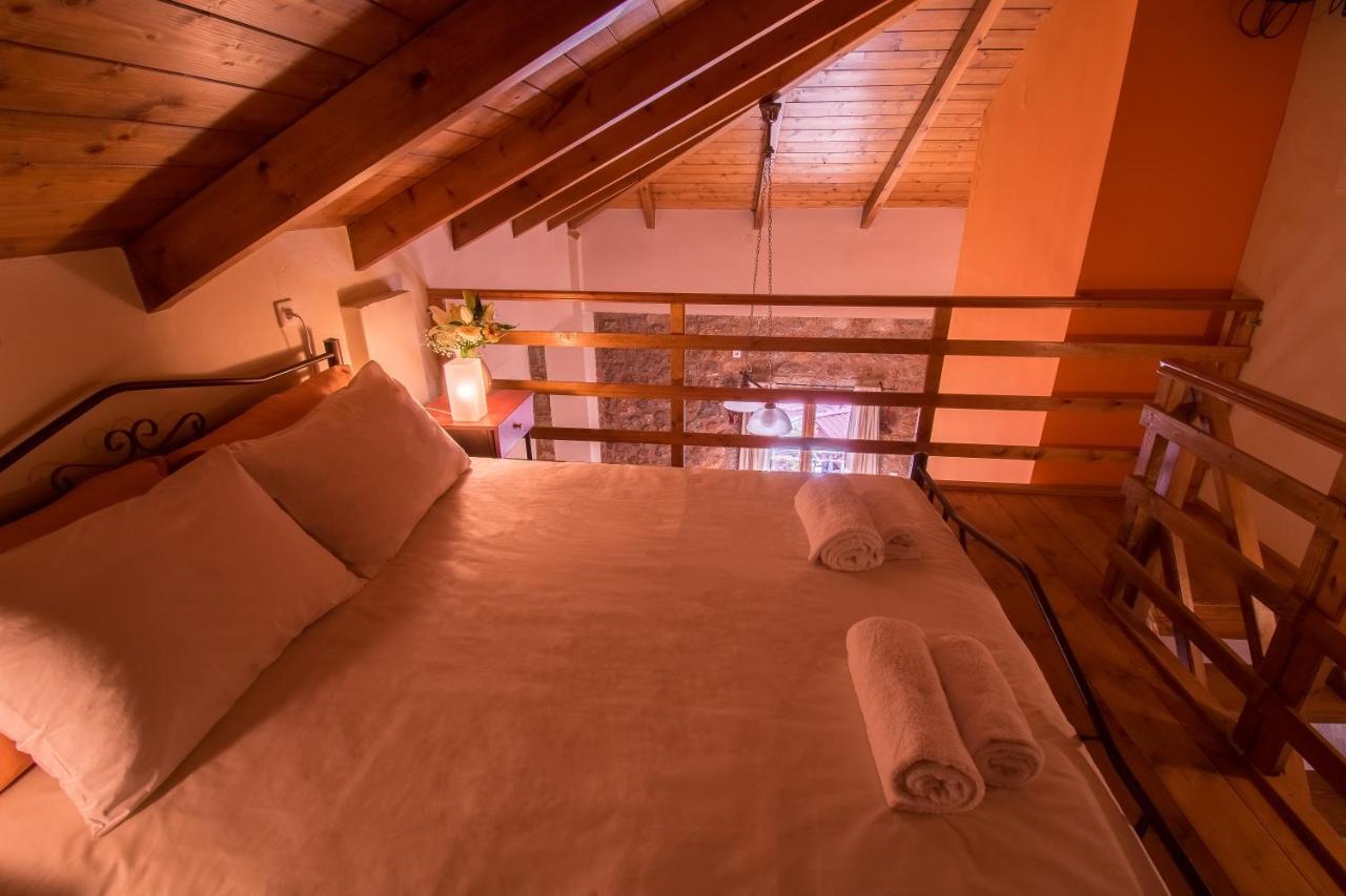Katsarou Apartment