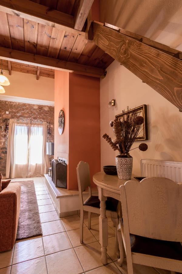 Katsarou Apartment